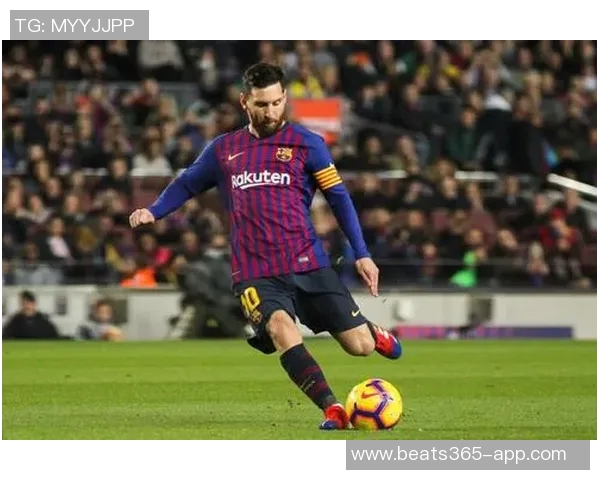 德保罗精准传中梅西头球攻门险些得手被门将神勇扑出 德保罗精准传中梅西头球攻门险些得手被门将神勇扑出