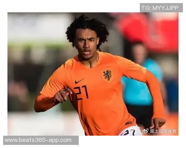 齐尔克泽考虑冬窗离队曼联不愿意放人引发关注