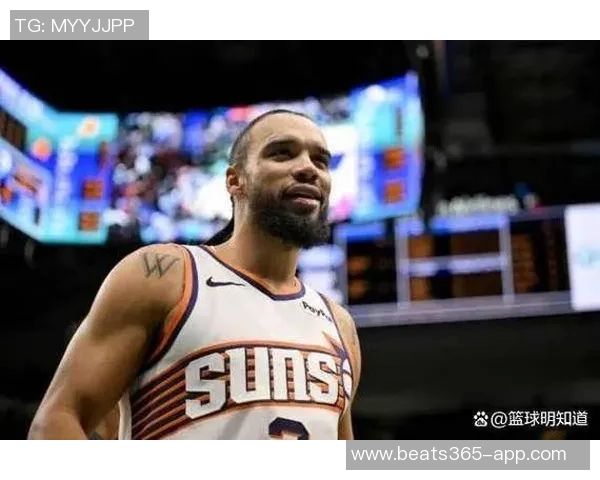 狄龙称赞布克进攻更具侵略性并找到创造罚球机会的有效方法