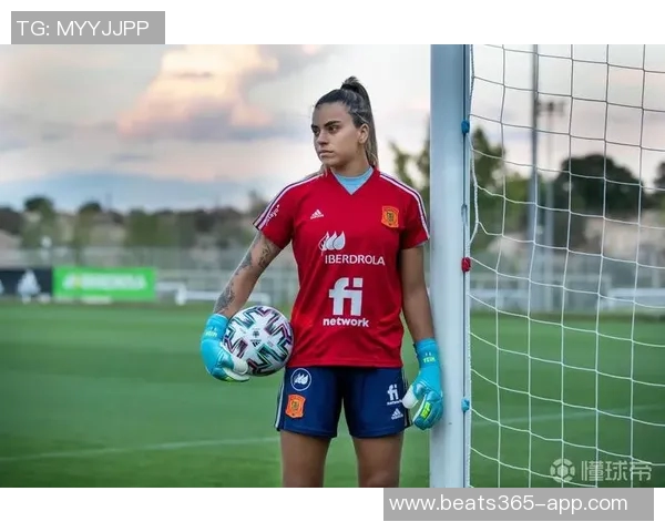 克劳奇分享家庭趣事:为妻子选礼物无能女儿因女足热爱足球 克劳奇分享家庭趣事:为妻子选礼物无能女儿因女足热爱足球